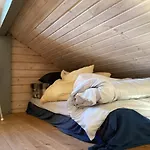 4 Person In Hovborg-by Traum *